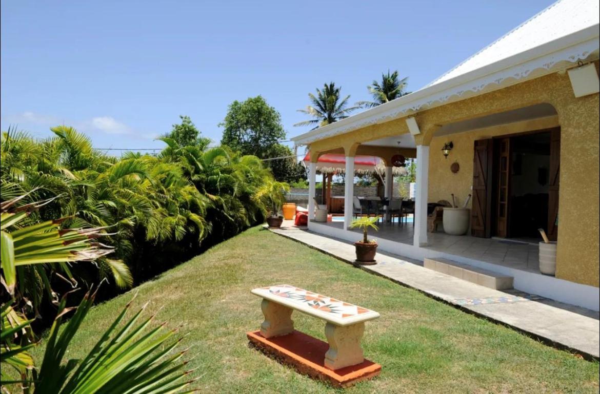 Villa La Baie Des Bambous Le Moule Esterno foto